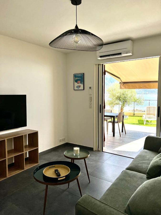 Apartment Pieds Dans L'eau, Tiuccia, 2-4 Pers Casaglione